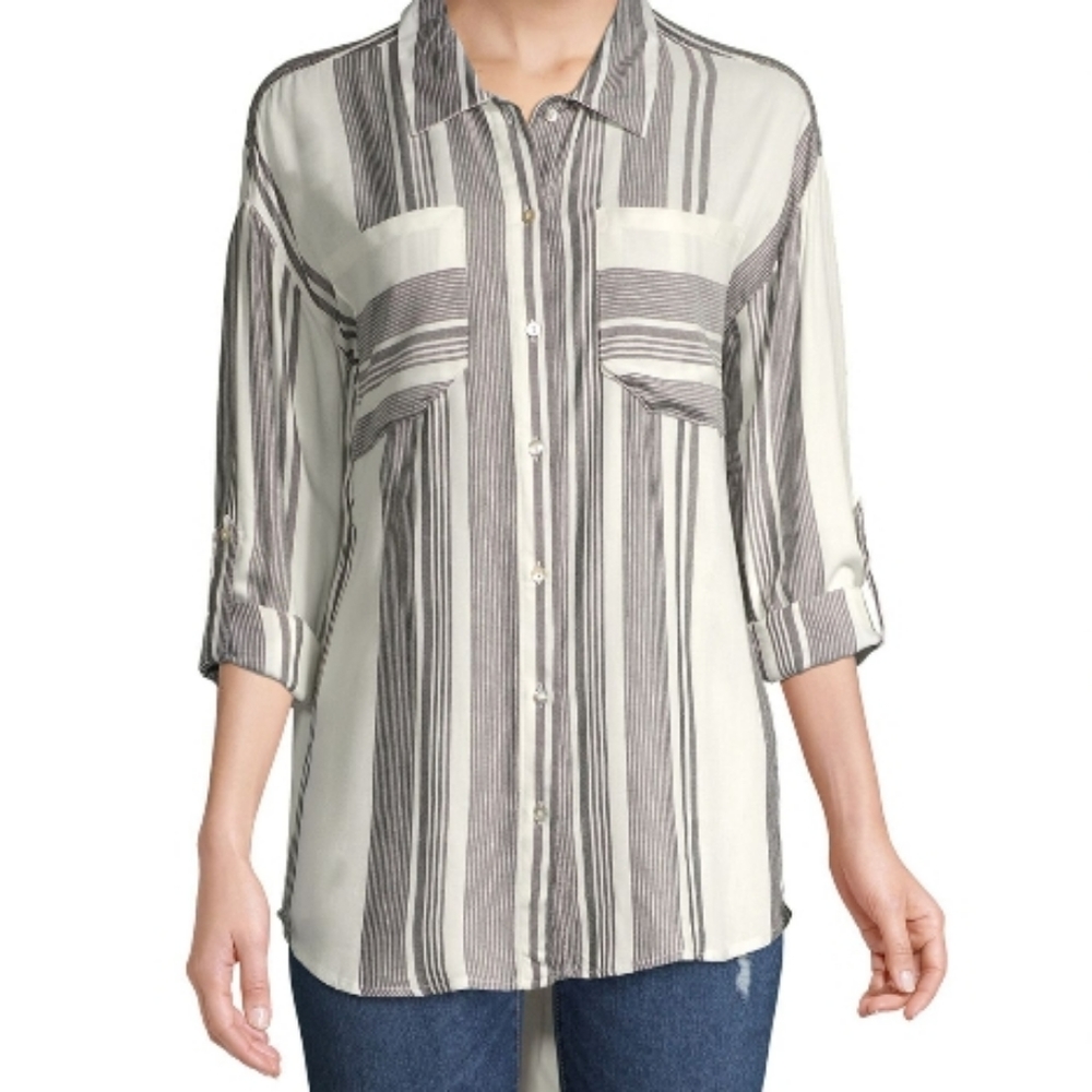 NWT! DESIGN LAB BUTTON DOWN HIGH-LOW SHIRT